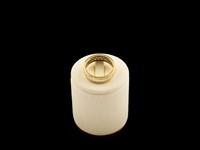 Aliança ouro bicolor com brilhantes	