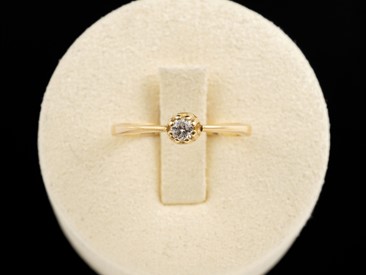 Anel Solitário Ouro Diamante Brilhante