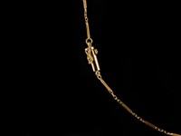 Colar ouro bicolor diamantes e safira