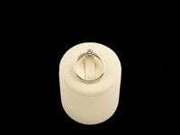 Anel ouro branco com diamante