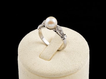 Anel Ouro Branco Diamantes Pérola